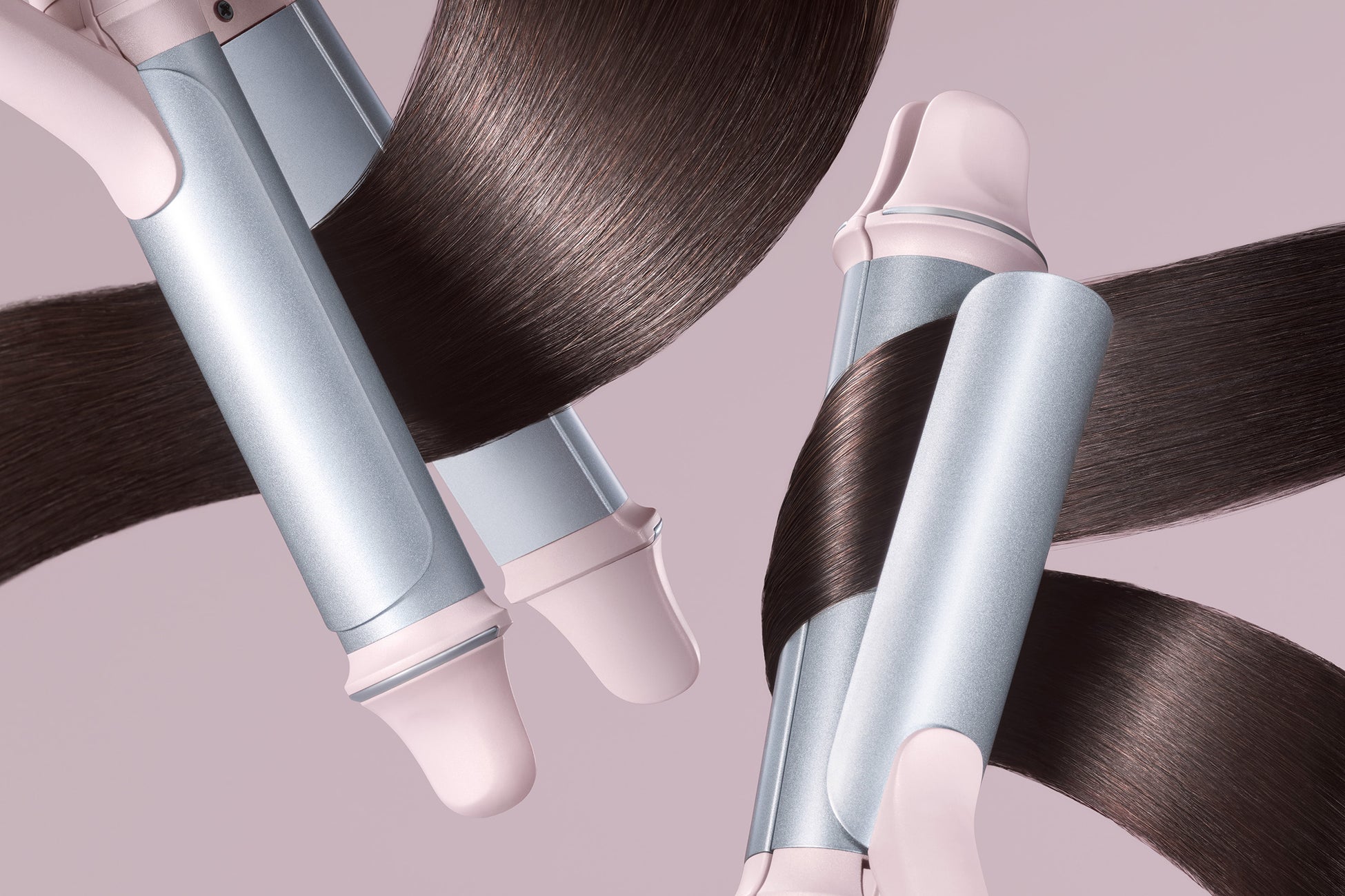 グロッシーケア ヘアアイロンでスタイリングしたゆる巻きヘア