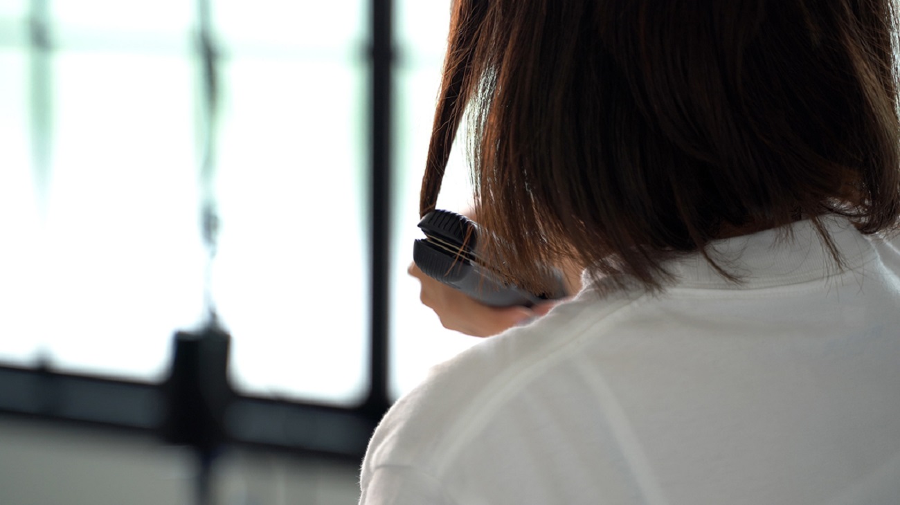 ヘアアイロンによって起こる火事の原因は？