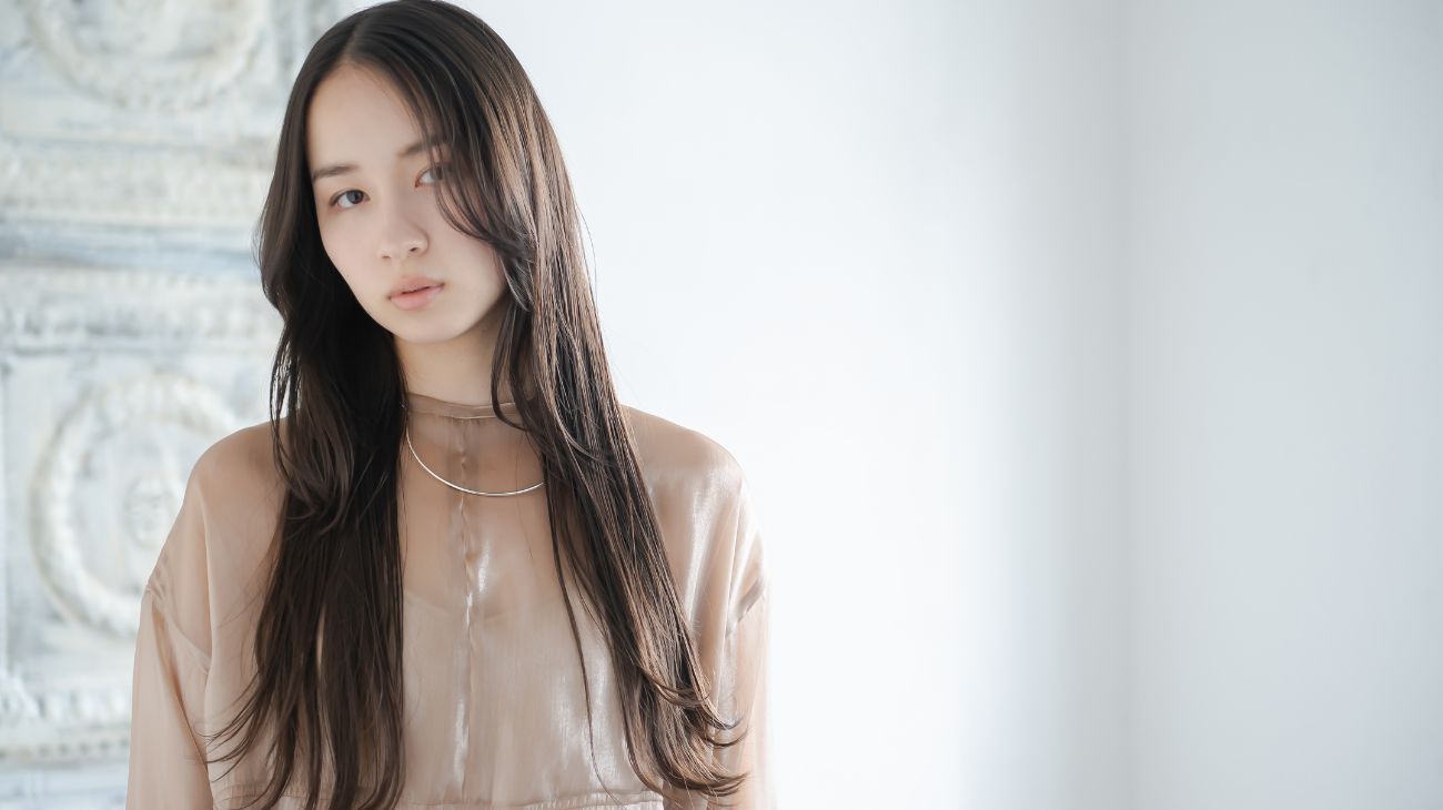 ヘアアイロン用スタイリング剤を使うメリットは？