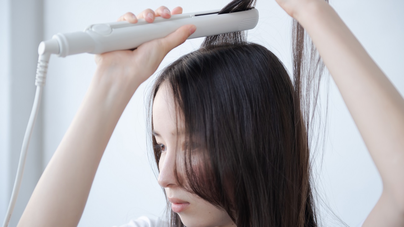 縮毛矯正後のヘアアイロン使用で気を付けたい5つのポイント