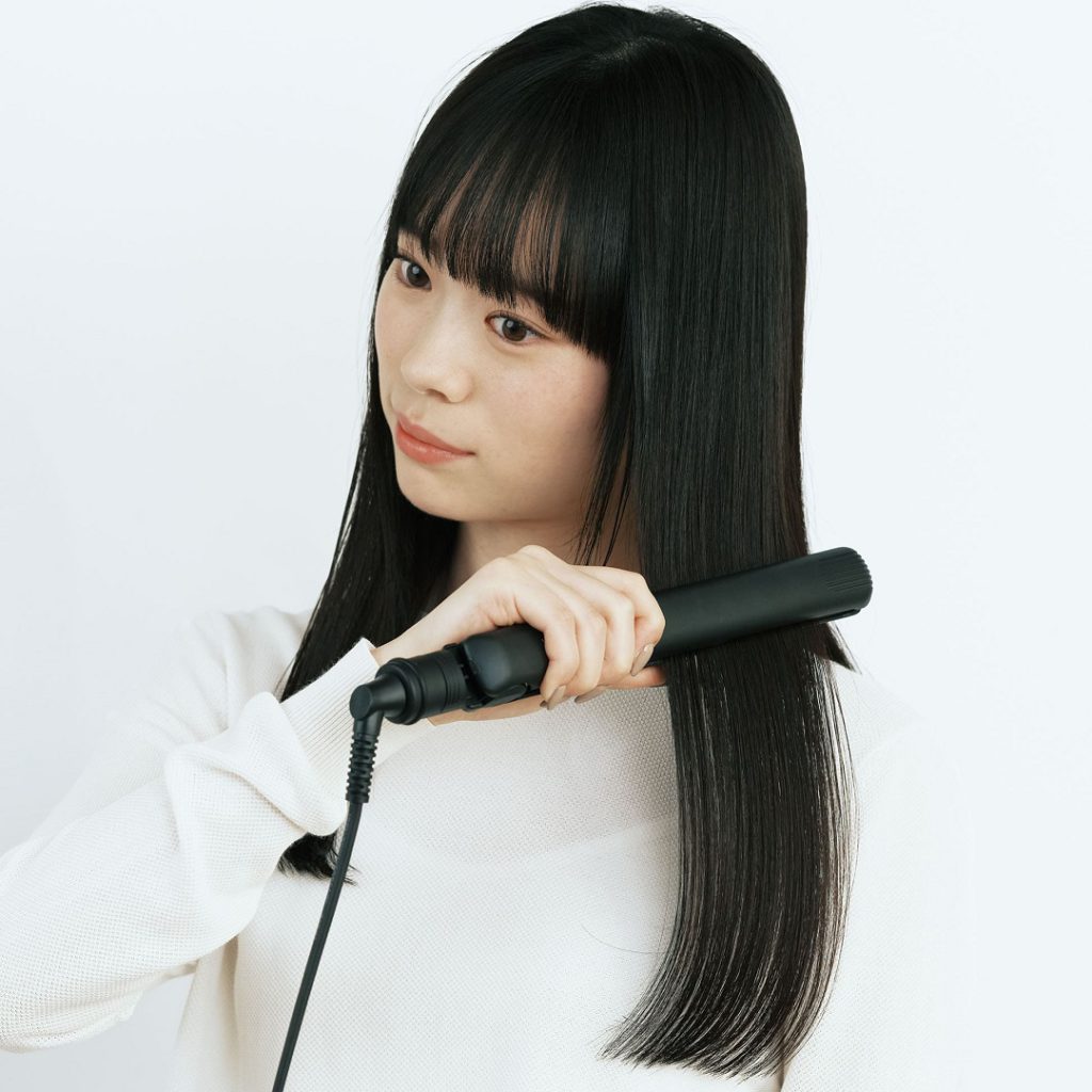 ヘアアイロンを寝る前に使うのはあり？なし？朝の寝癖予防法も解説