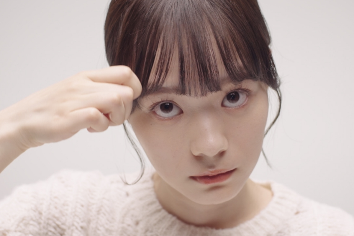 おくれ毛でこなれ感！<br>簡単お団子ヘア